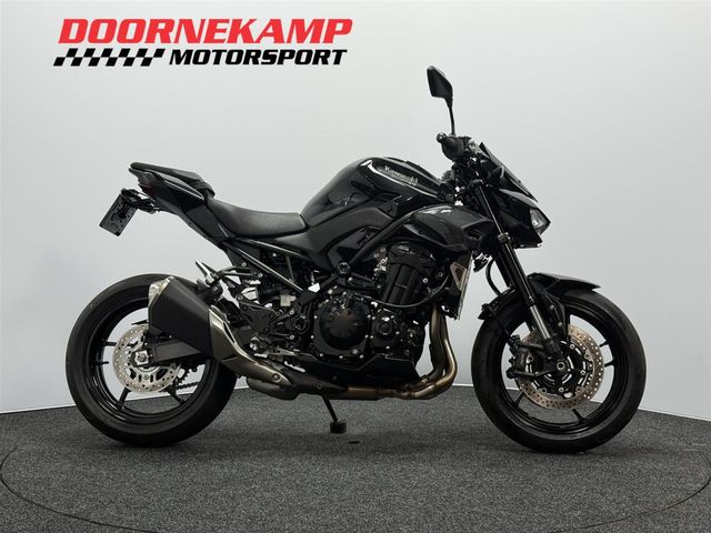 kawasaki - z900