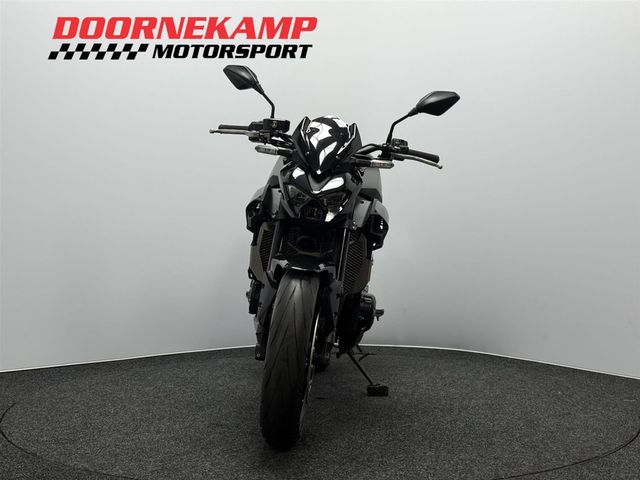 kawasaki - z900