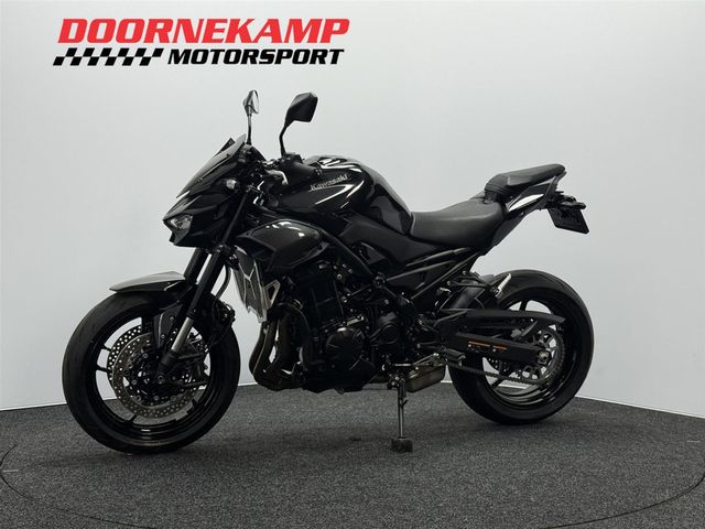 kawasaki - z900