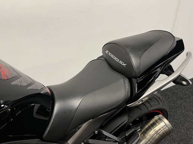kawasaki - z-1000-sx
