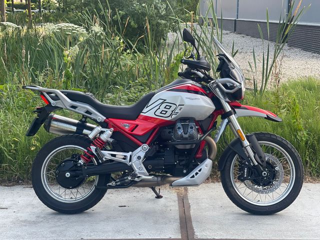moto-guzzi - v-85-tt