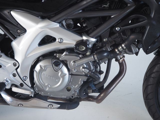 suzuki - sfv-650-gladius