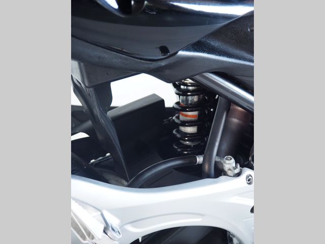 suzuki - sfv-650-gladius
