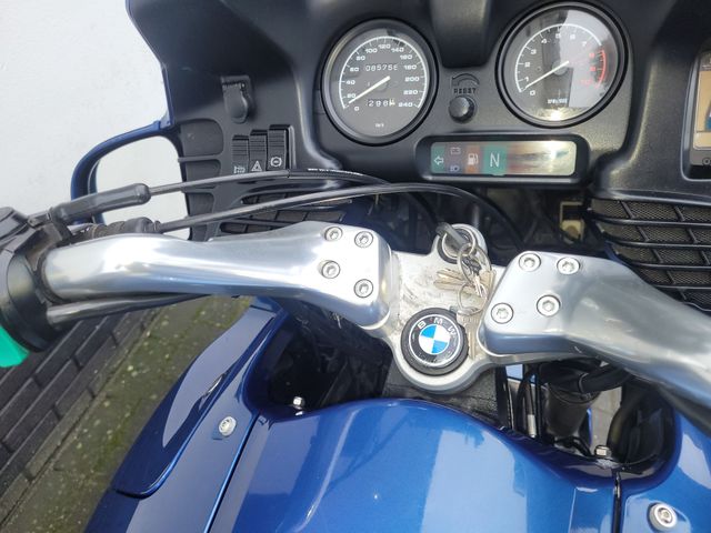 bmw - r-1100-rt