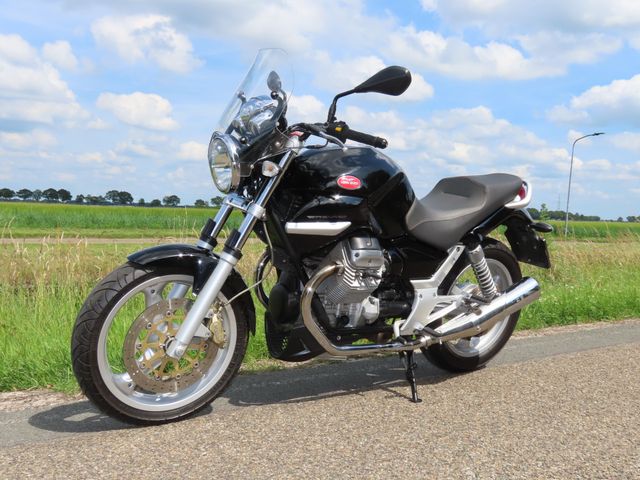 moto-guzzi - 750-breva-ie