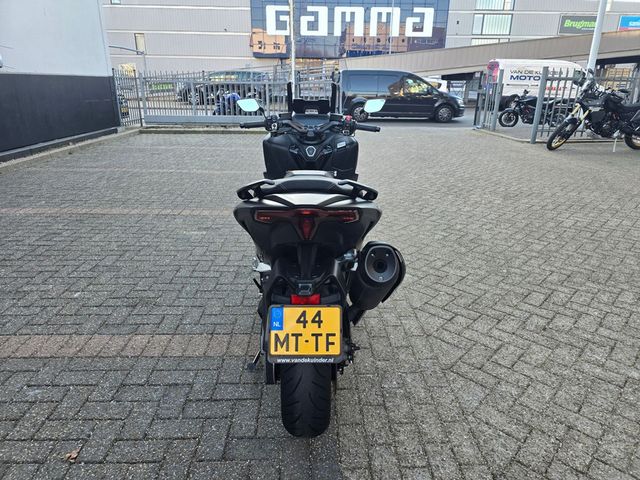 yamaha - tmax-tech-max