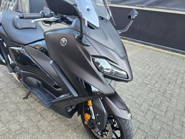 yamaha - tmax-tech-max