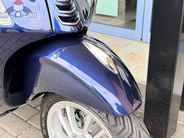 vespa - primavera-125-abs