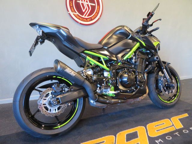kawasaki - z900