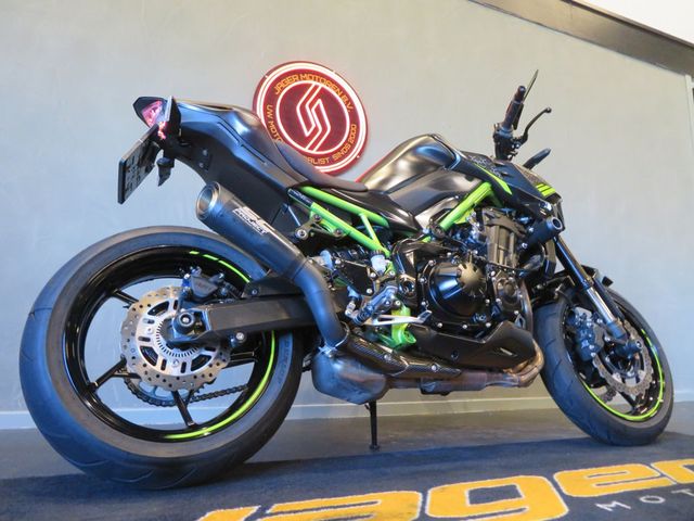kawasaki - z900