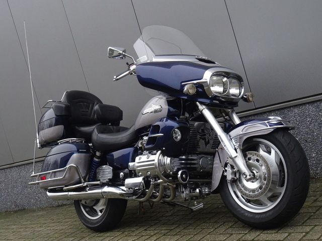 honda - f6-c-gl-1500-interstate