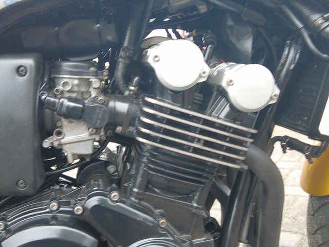 yamaha - fzs-600-fazer