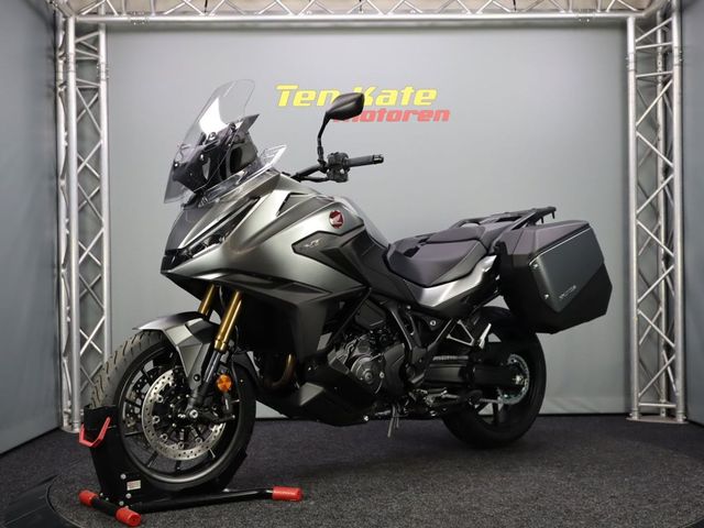 honda - nt-1100-dct