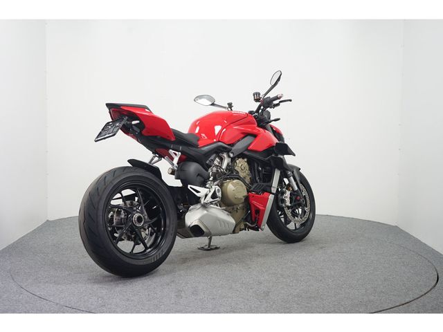 ducati - streetfighter-v4