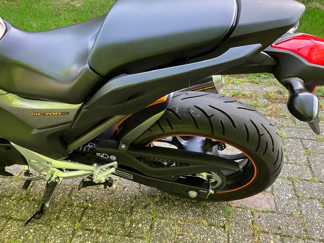honda - nc-700-s-c-abs