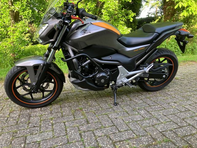 honda - nc-700-s-c-abs