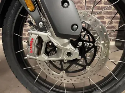 TRIUMPH TIGER 1200 DESERT EDITION – foto 4