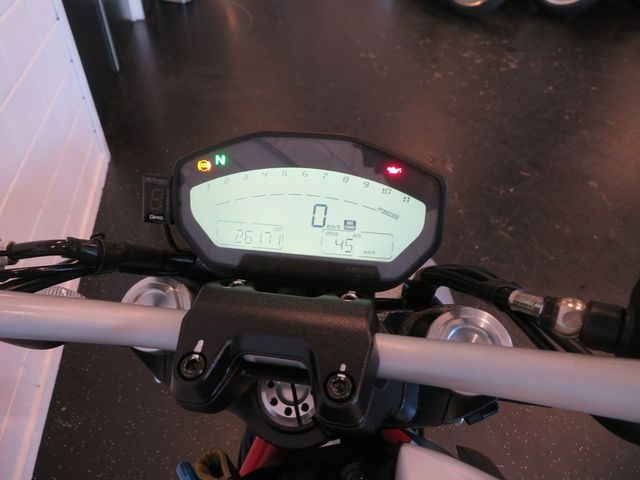 ducati - monster-797--