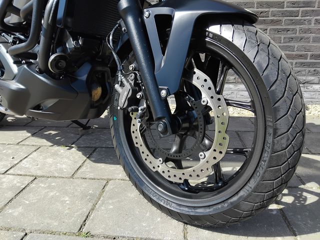 honda - nc-700-x-dct