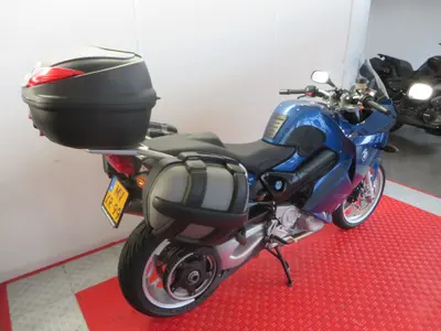 BMW F 800 ST – foto 3