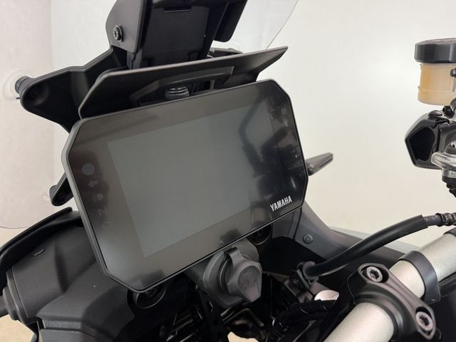 yamaha - tracer-9