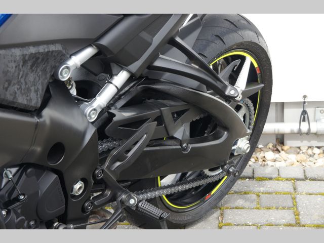 suzuki - gsx-s-1000-street-x-treme