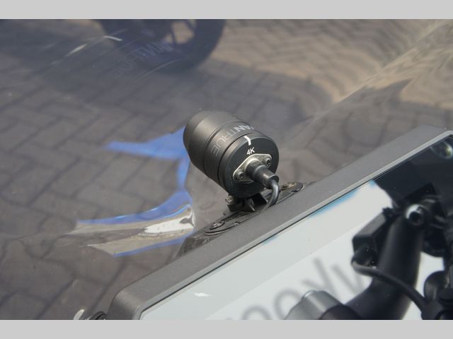 suzuki - gsx-s-1000-street-x-treme