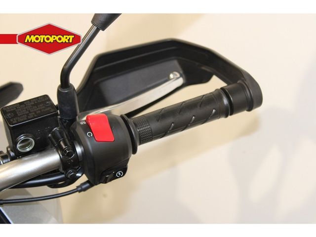 honda - adv-350