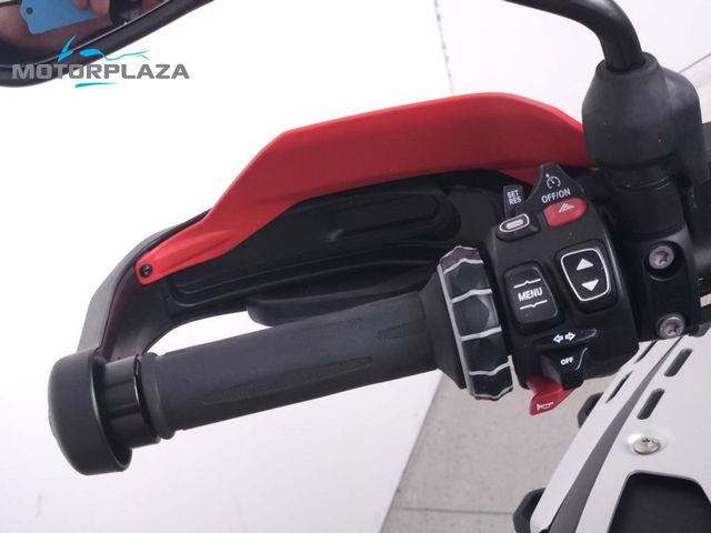 bmw - r-1300-gs-adventure