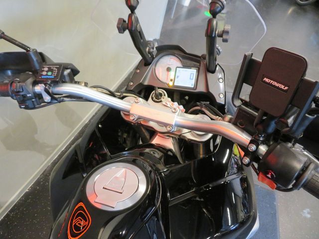 moto-guzzi - stelvio-1200-8v-abs