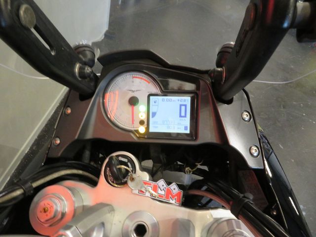 moto-guzzi - stelvio-1200-8v-abs