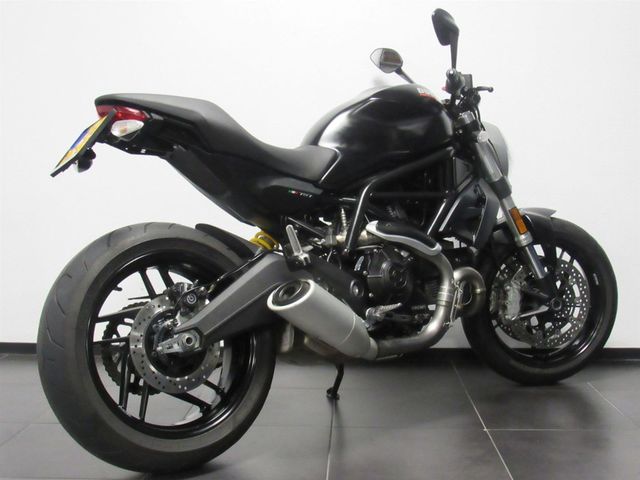 ducati - monster-797