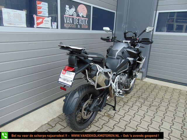 triumph - tiger-1200-gt-explorer