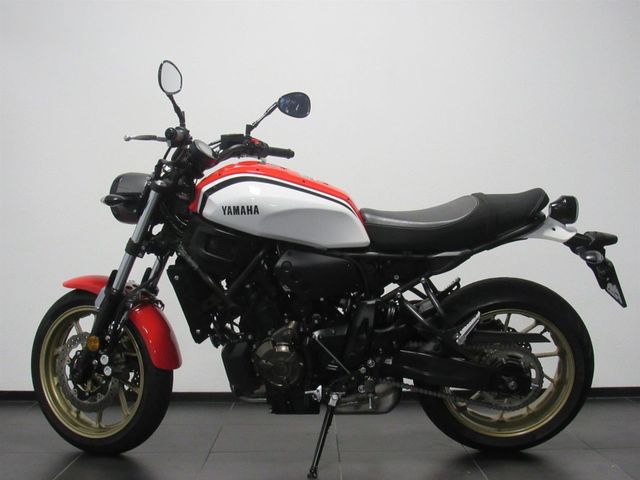 yamaha - xsr-700-abs