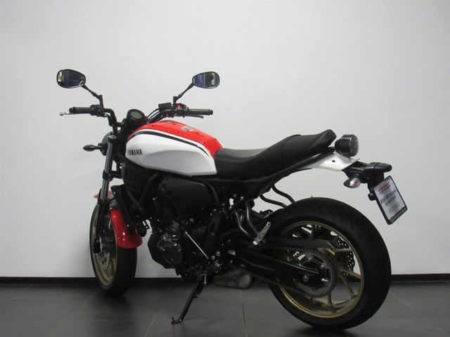 yamaha - xsr-700-abs