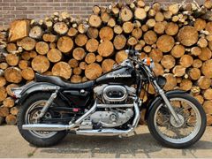 HARLEY-DAVIDSON SPORTSTER XLH 883