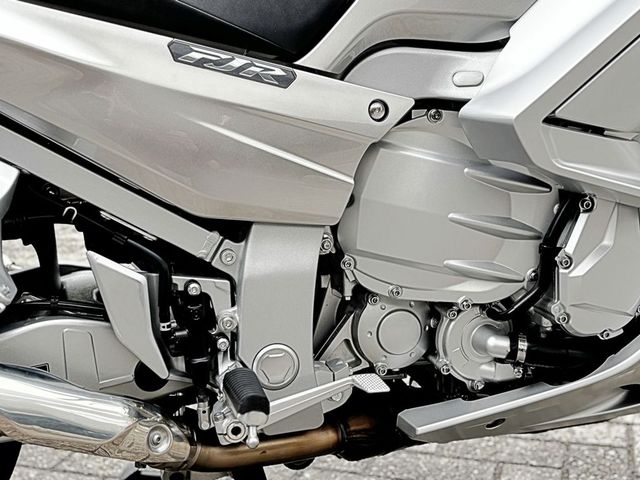 yamaha - fjr-1300-ae