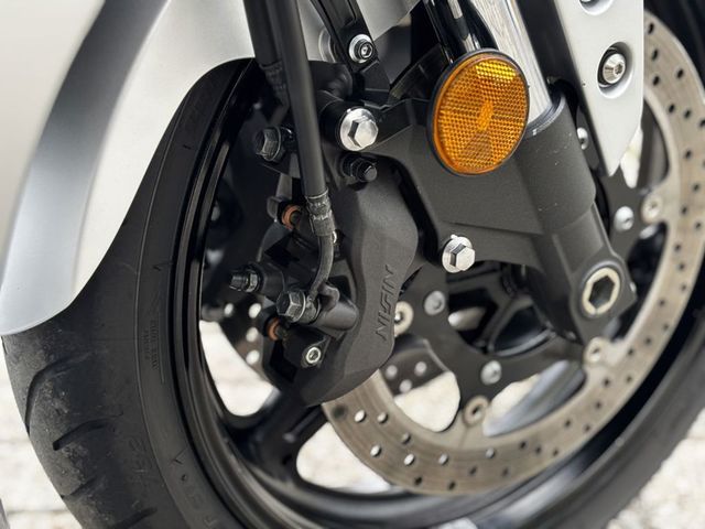 yamaha - fjr-1300-ae