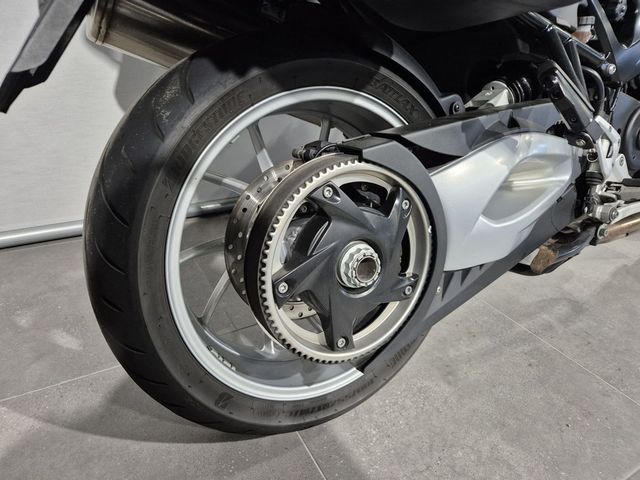 bmw - f-800-gt