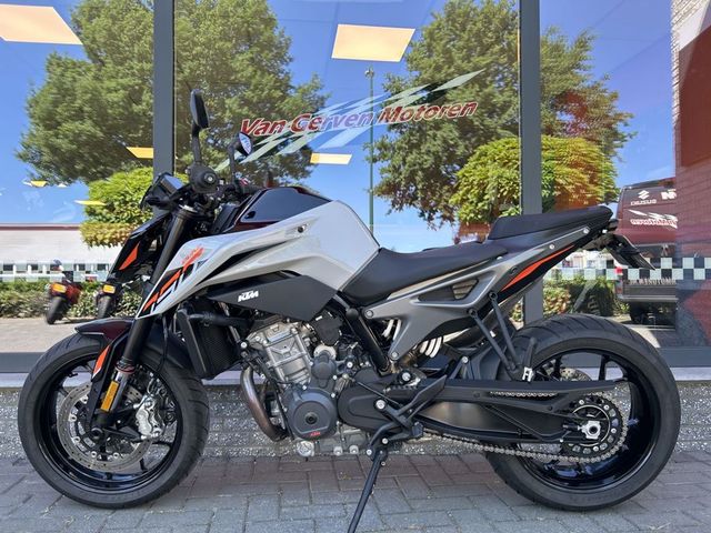 ktm - 790-duke