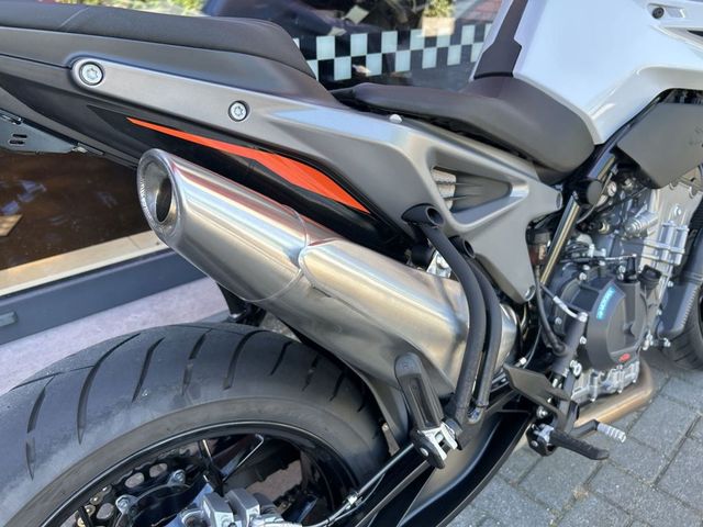 ktm - 790-duke