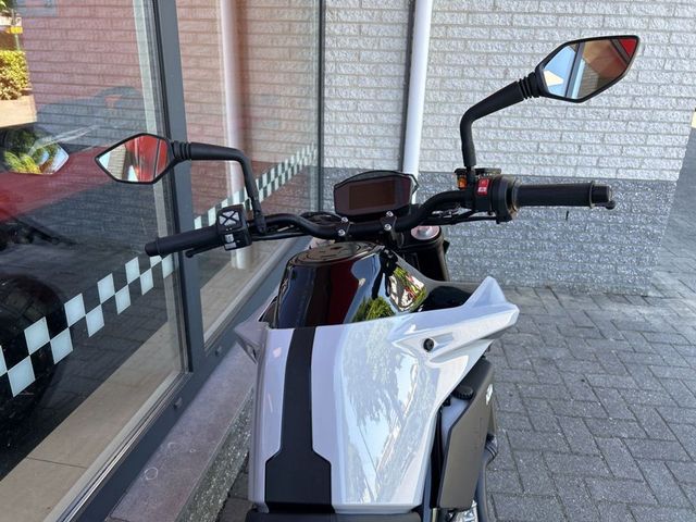 ktm - 790-duke