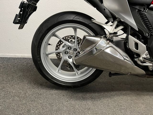 honda - vfr-1200-f-c-abs