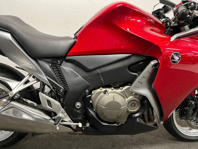honda - vfr-1200-f-c-abs