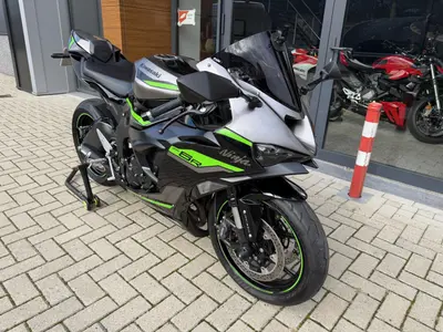 KAWASAKI NINJA ZX-6R – foto 2