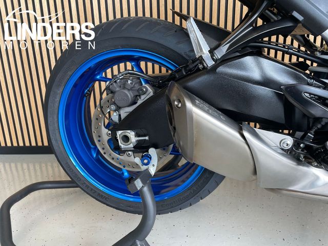 suzuki - gsx-s-1000