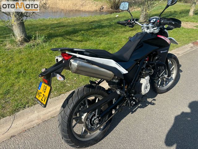 husqvarna - tr-650-strada-abs