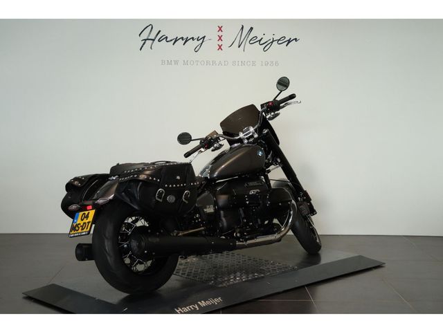 bmw - r-18