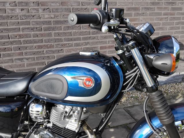 kawasaki - w-230