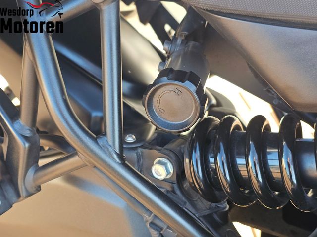 kawasaki - versys-650-grand-tourer